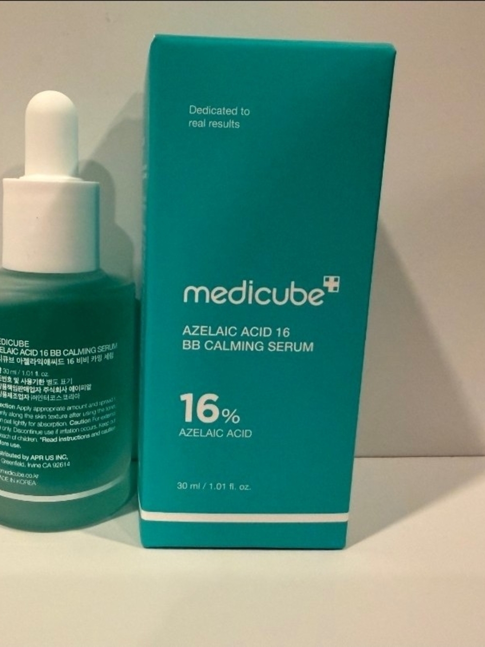Medicube Azelaic Acid 16 BB Calming Serum — Teal